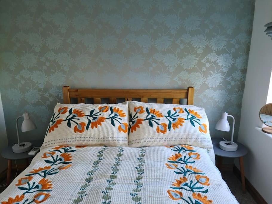 Gorgeous 2 Bedroom Kintbury Cottage Extérieur photo