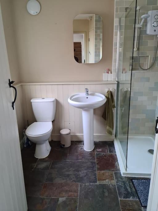 Gorgeous 2 Bedroom Kintbury Cottage Extérieur photo